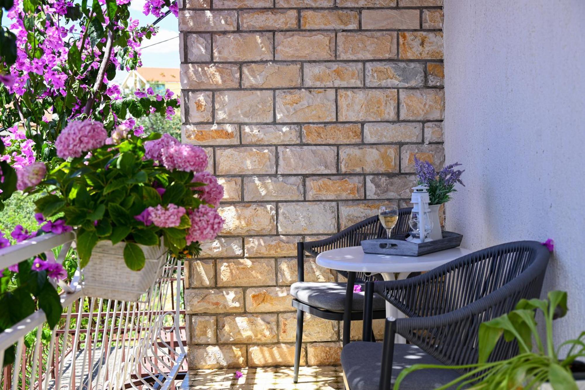 Apartment Spira Puovica Трогир Стая снимка