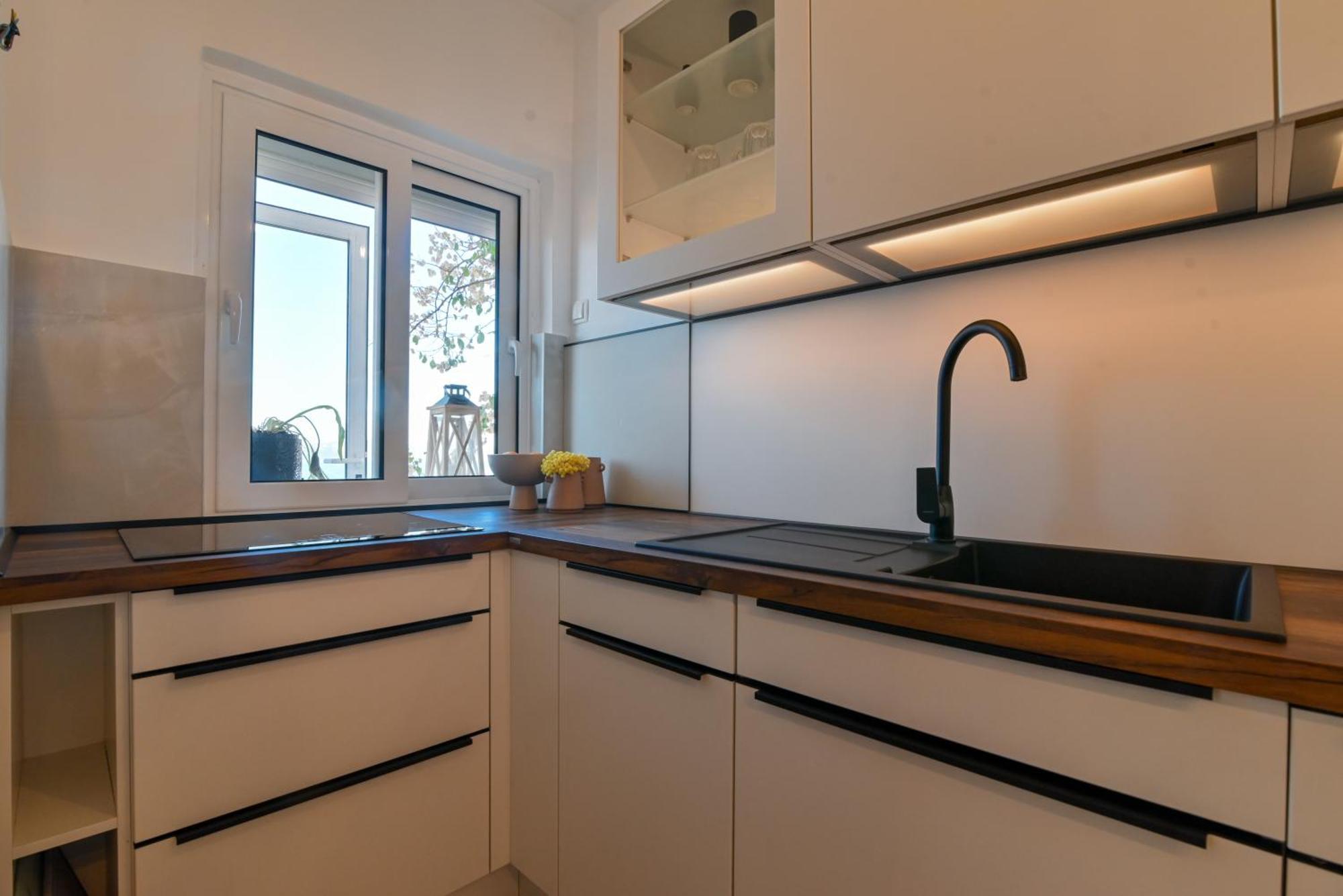 Apartment Spira Puovica Трогир Екстериор снимка